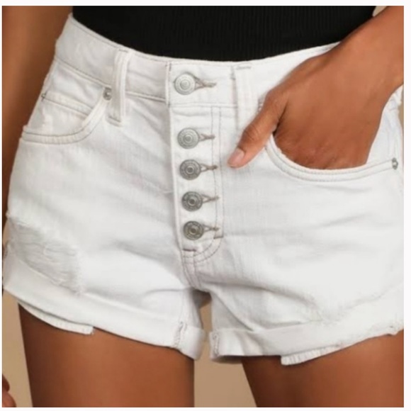 Free People Romeo Rolled Mid rise white button fly shorts - Picture 2 of 5